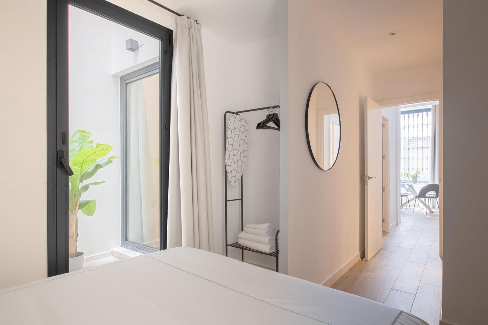 Santa Ana 18 Suite Apartments Sevilla Exteriör bild