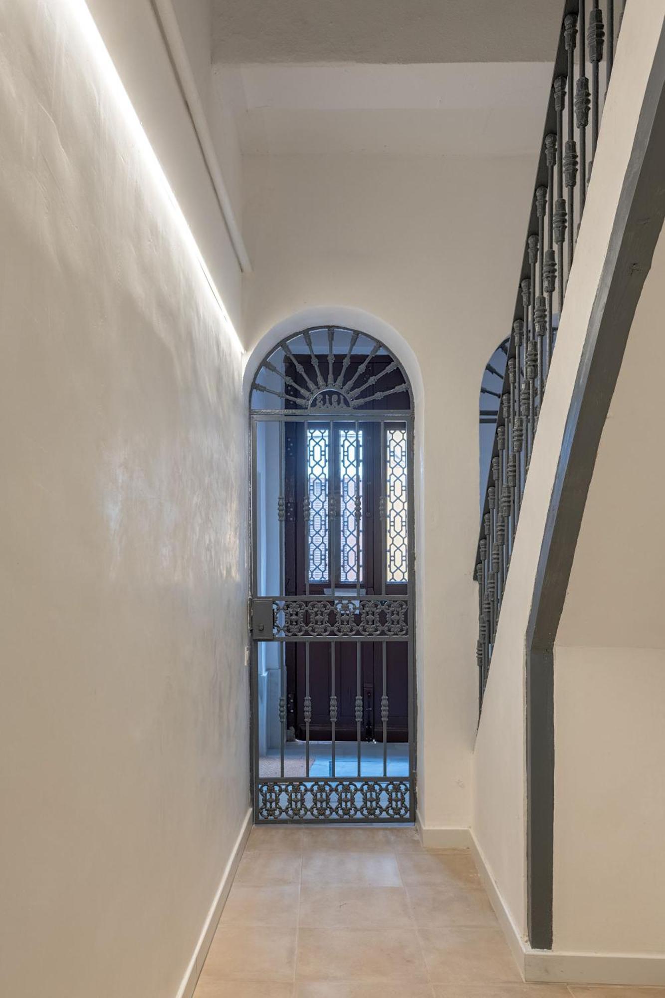 Santa Ana 18 Suite Apartments Sevilla Exteriör bild
